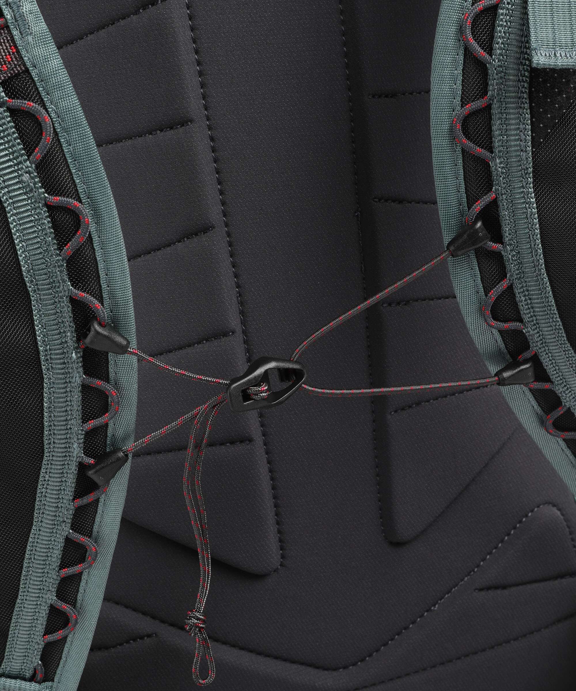 Klättermusen Ull 30 Hiking backpack jade green