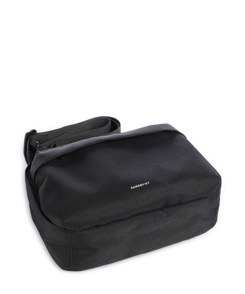 Sandqvist Go Handbag black