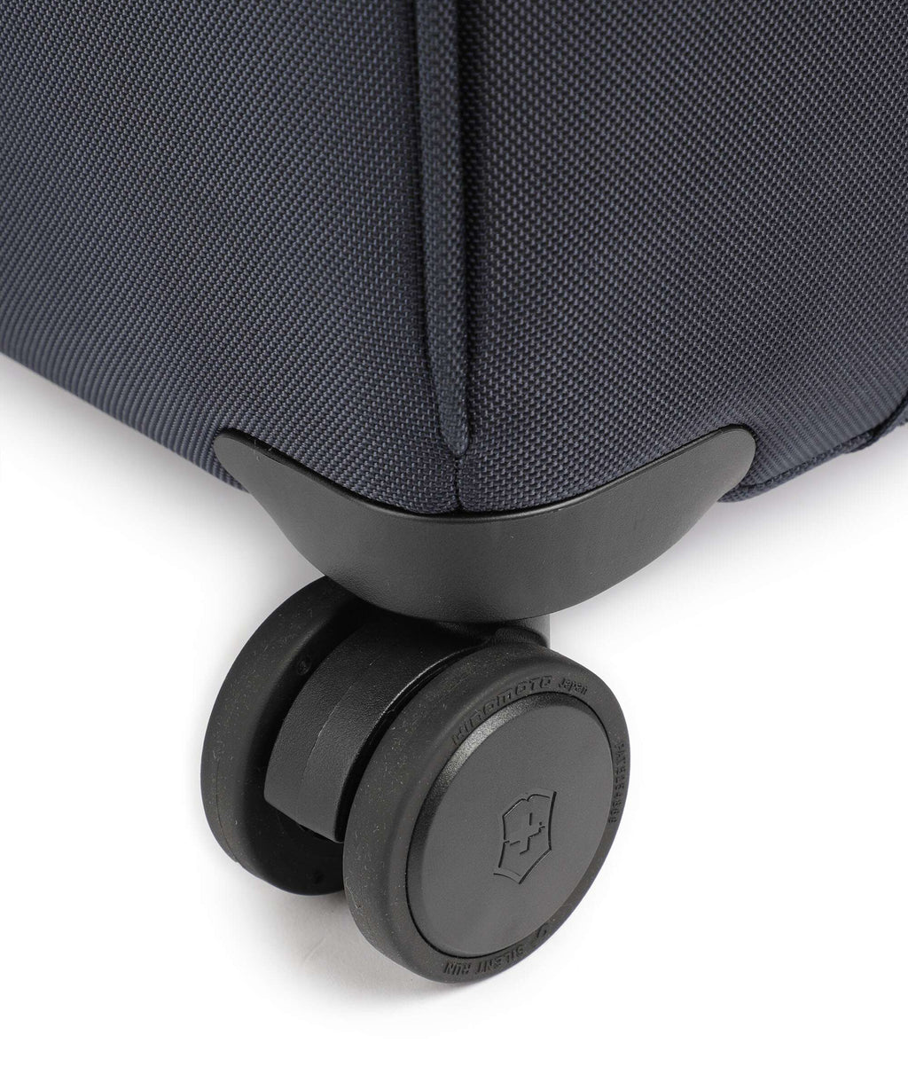 Victorinox Werks Traveler 7.0 FFQ Spinner (4 wheels) navy blue