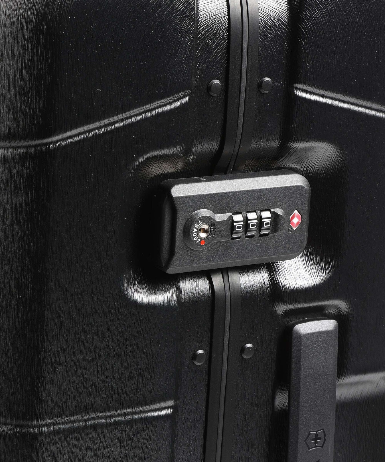 Victorinox Lexicon Framed Spinner (4 wheels) black