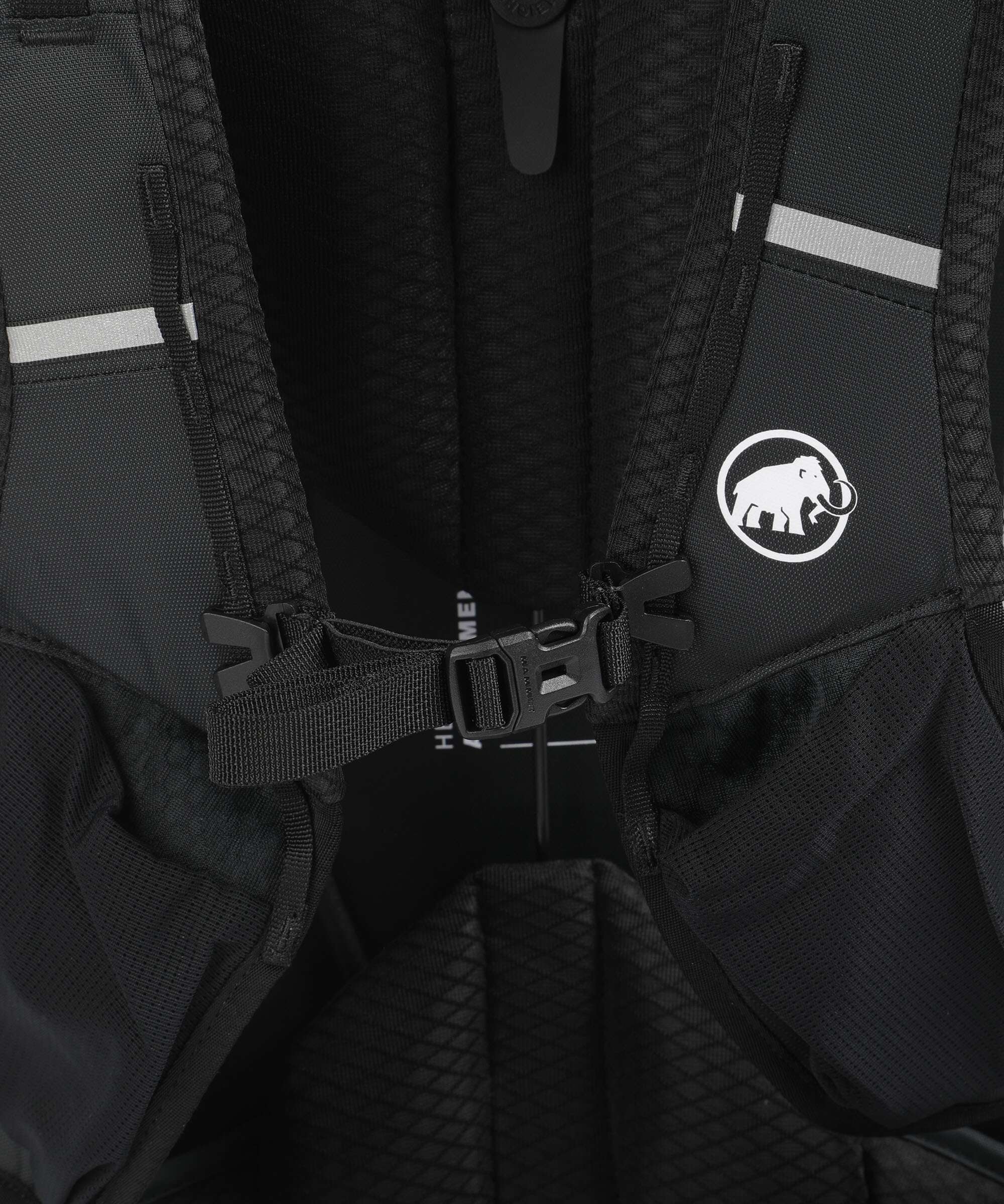 Mammut Ducan Spine 70-80 Trekking backpack marsh/black