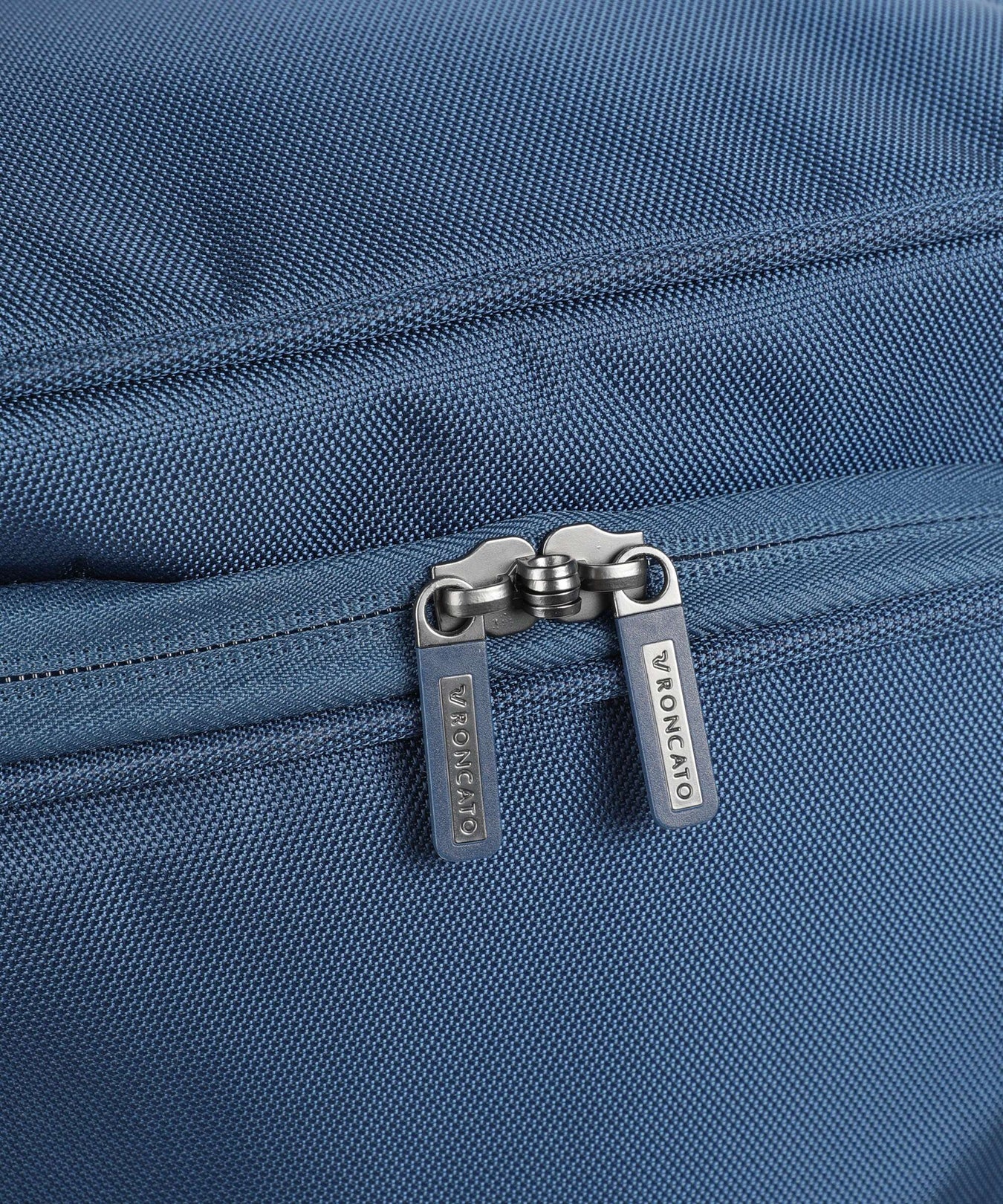 Roncato Gateway Travel bag with wheels blue