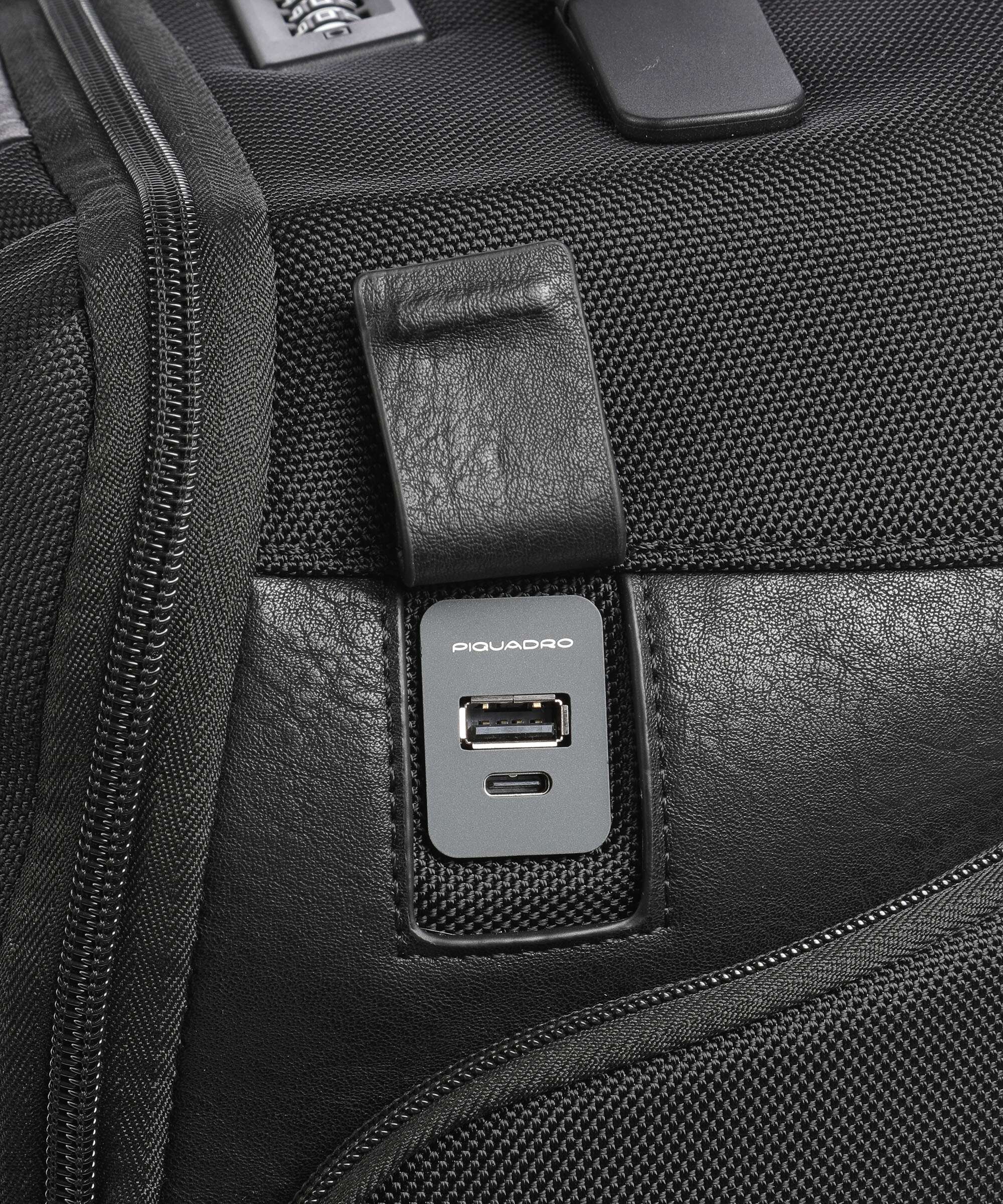 Piquadro Rolling briefcase black