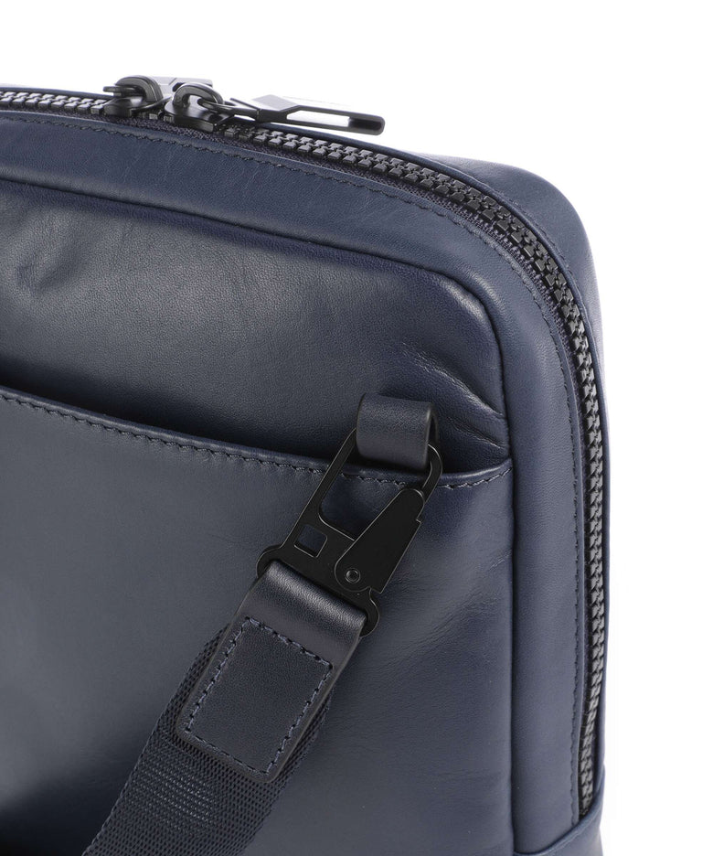 Piquadro Finn Crossbody bag blu