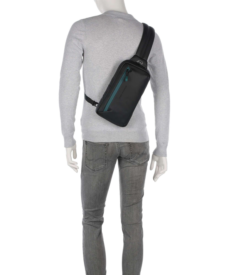 Piquadro C2OW Sling bag nero