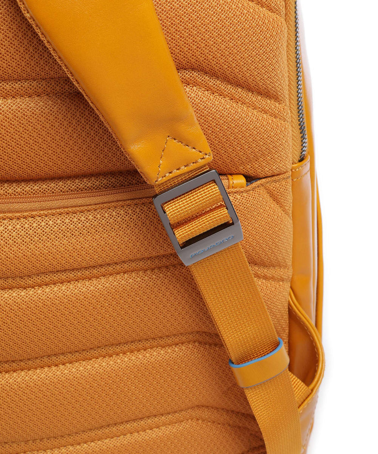 Piquadro Blue Square Backpack giallo zafferano