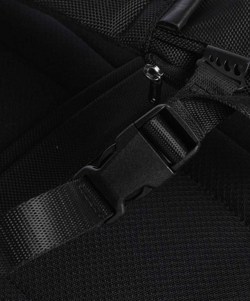 Piquadro Brief Travel backpack black