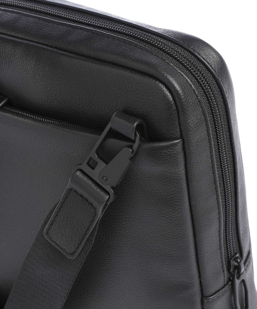 Piquadro W137 Crossbody bag nero