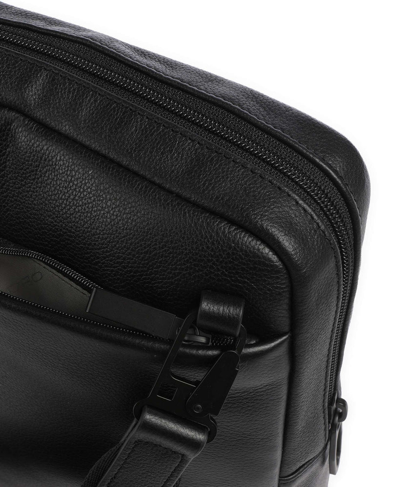 Piquadro W137 Crossbody bag nero