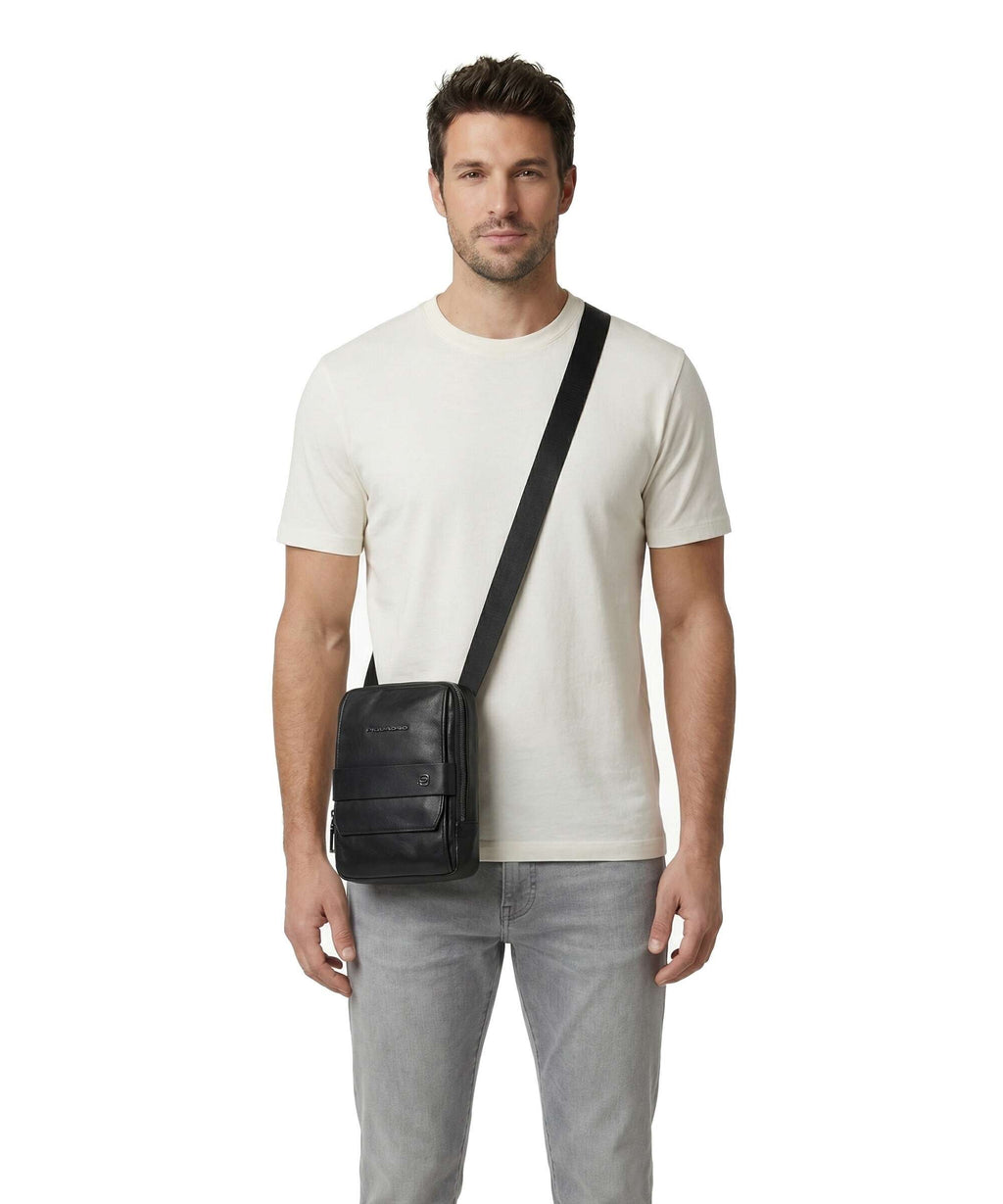 Piquadro Solm Crossbody bag black
