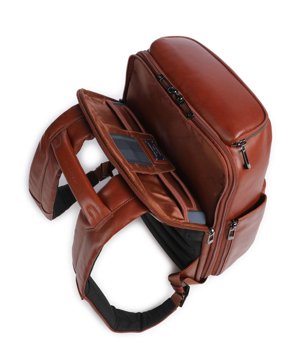 Piquadro Victor 20 Laptop backpack tan