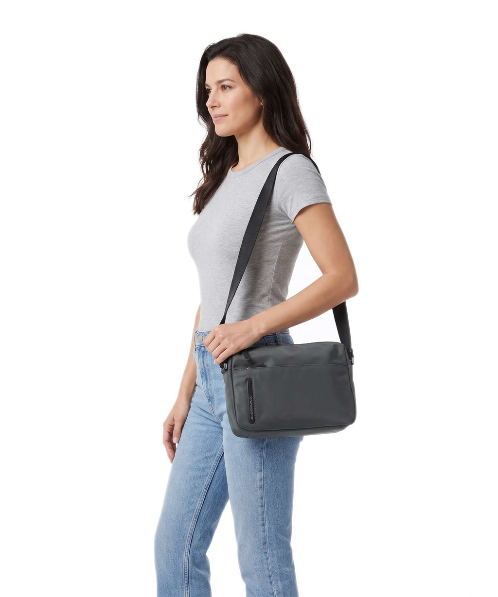 Mandarina Duck Hunter Crossbody bag urban chic