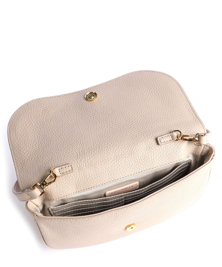 Coccinelle Magie Crossbody bag powder pink