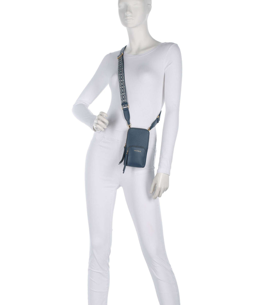 Coccinelle Pixie Phone bag deep blue