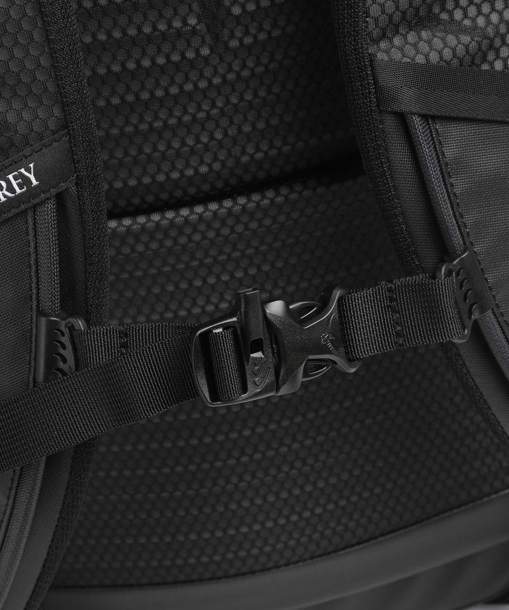 Osprey Transporter Panel Backpack raven black