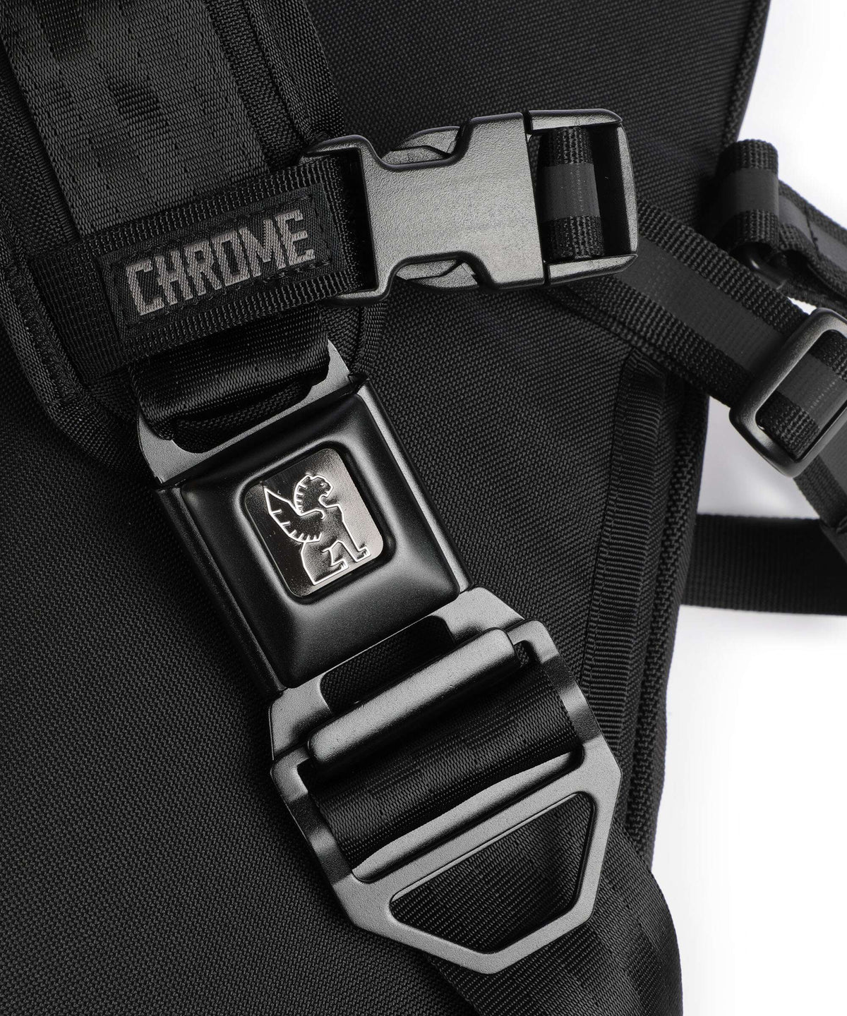 Chrome Kadet Sling bag black
