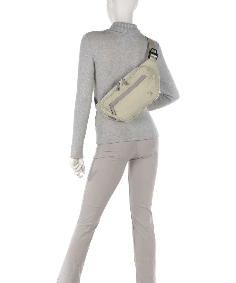 Chrome District Collection Sabin 6 Belt bag sandstone