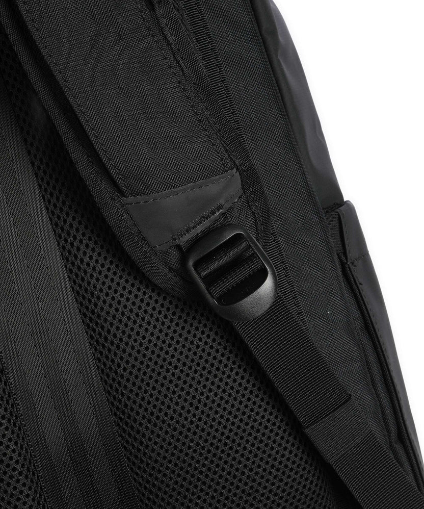 Chrome Volcan 35L Backpack black tarp