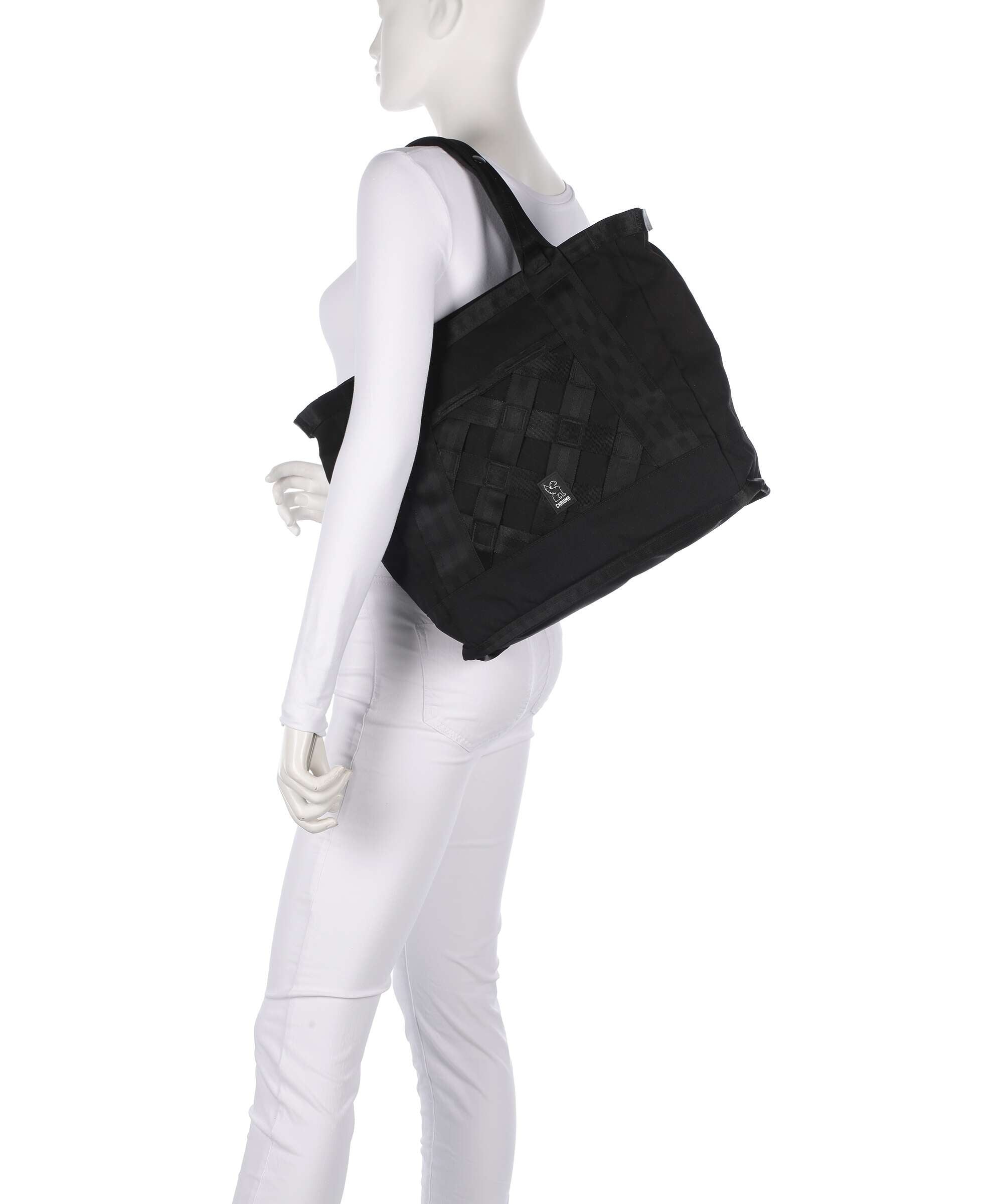 Chrome Barrage 16 Tote bag black