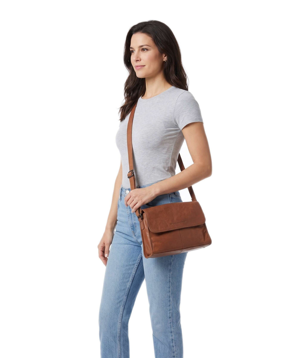 Spikes & Sparrow Bronco Belle Crossbody bag brandy