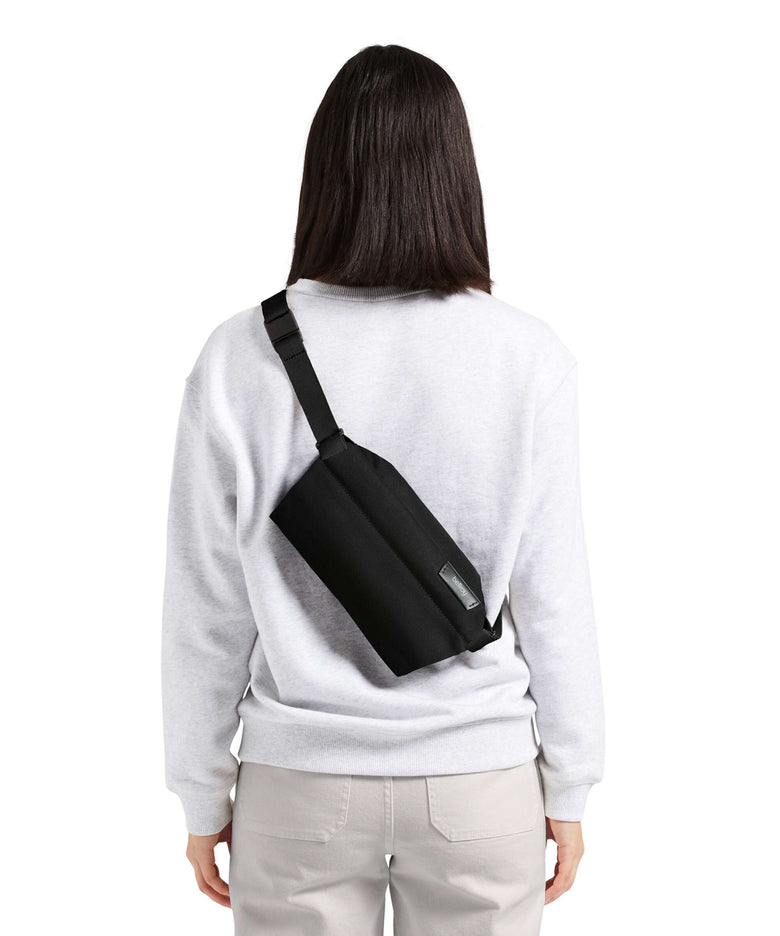 Bellroy City 4 Mini Sling bag bronze