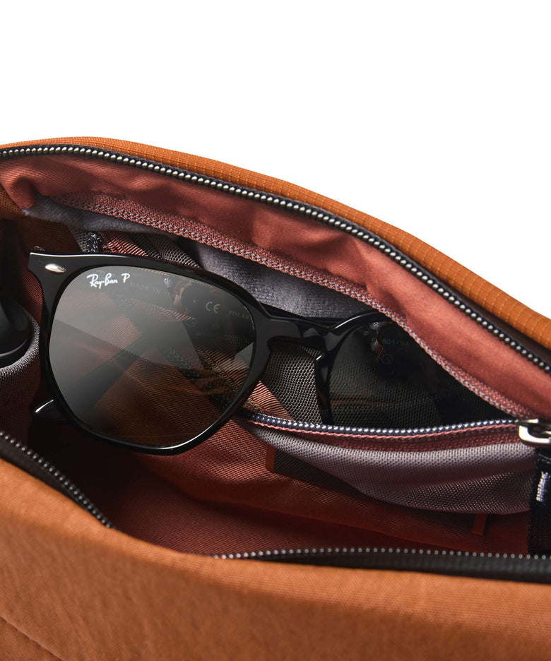 Bellroy Venture 6 Sling bag bronze