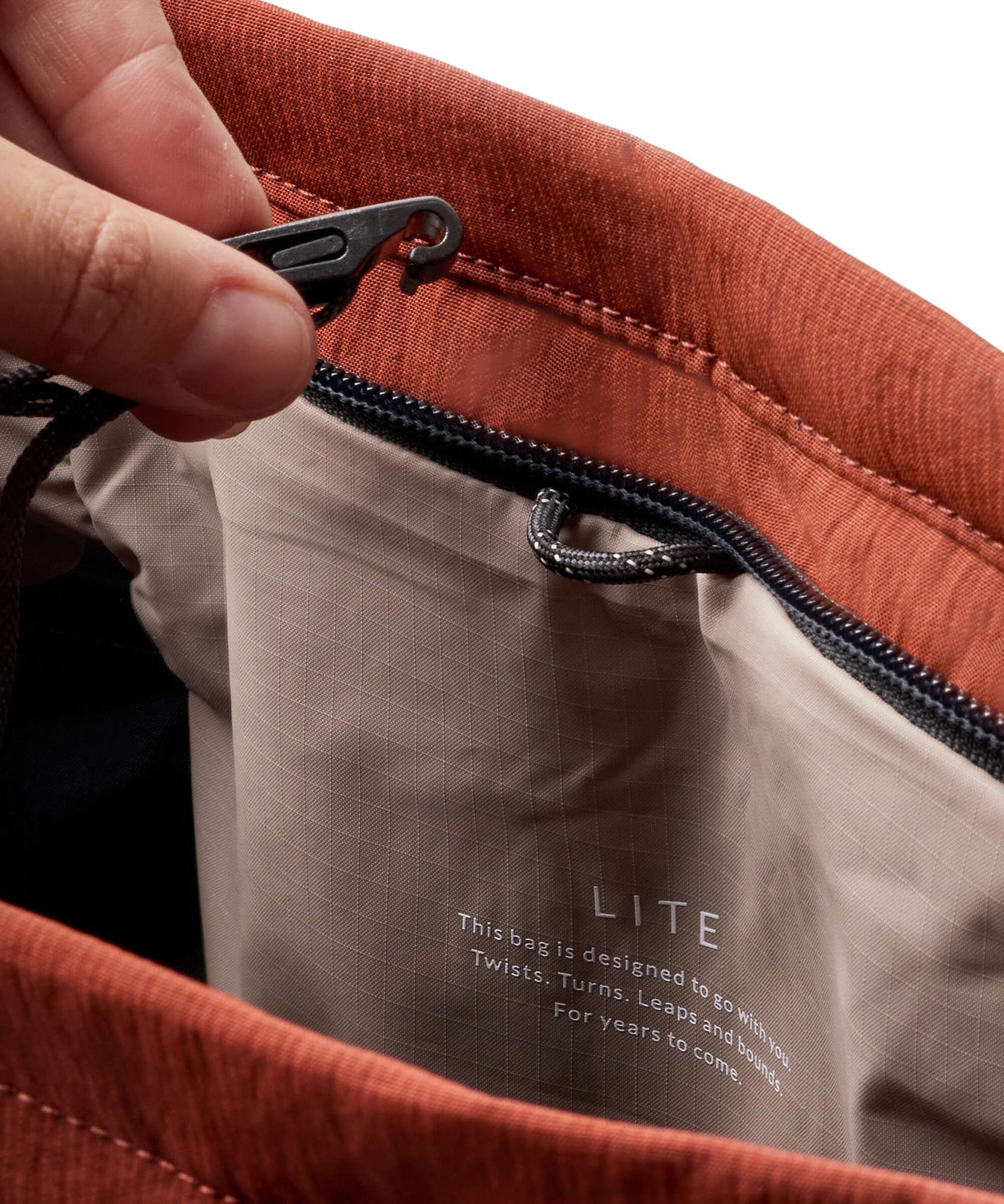 Bellroy Lite 18L Backpack bag clay
