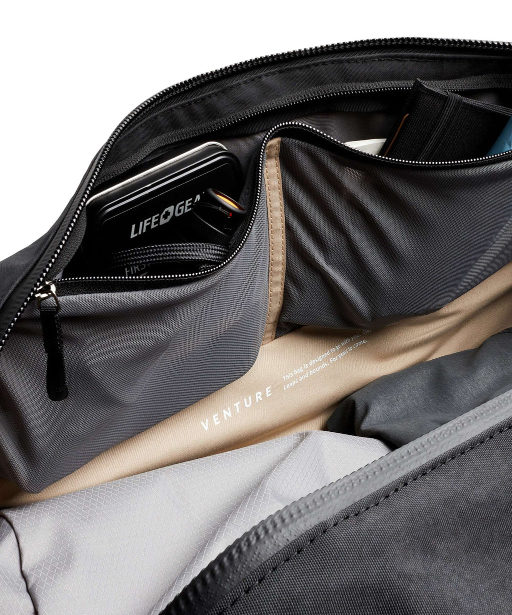Bellroy Venture 40 Weekend bag black