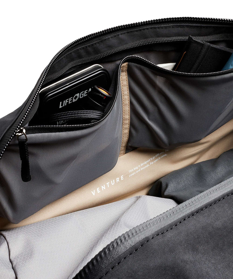 Bellroy Venture 40 Weekend bag black
