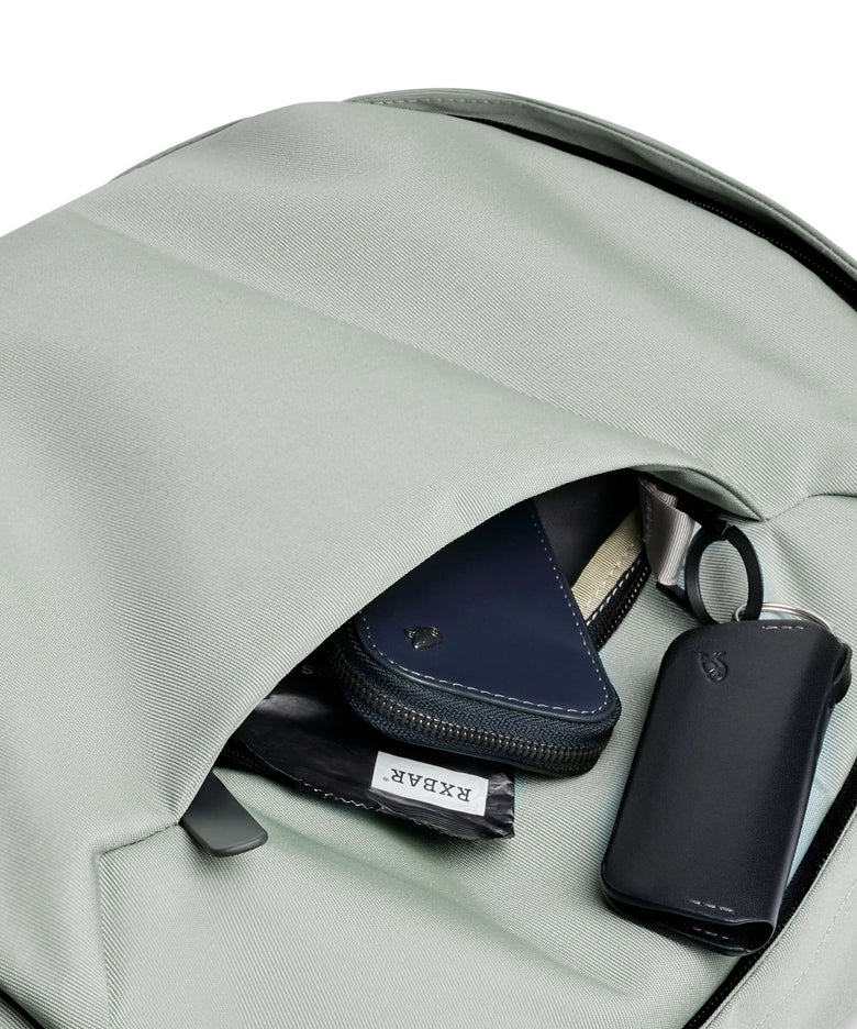 Bellroy Classic 20 Backpack eucalyptus