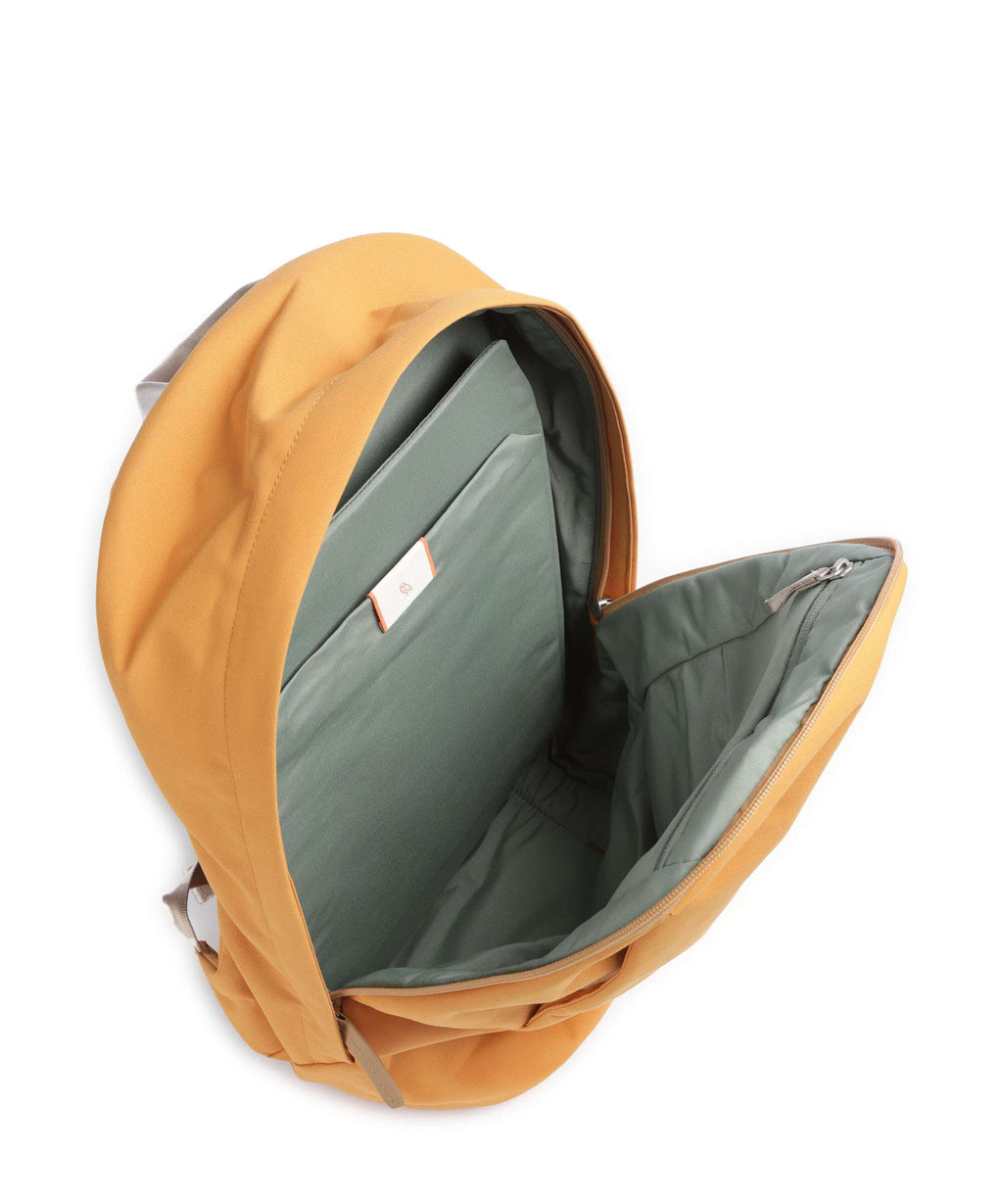 Bellroy Classic 20L Backpack butterscotch