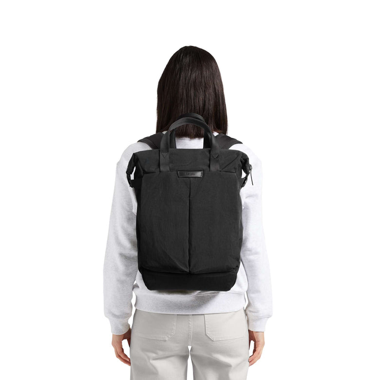 Bellroy Tokyo 20 Backpack bag khaki