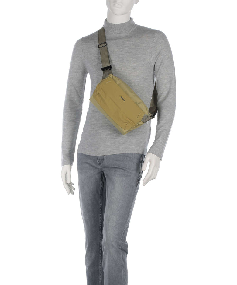 Bellroy Venture 6 Sling bag safari