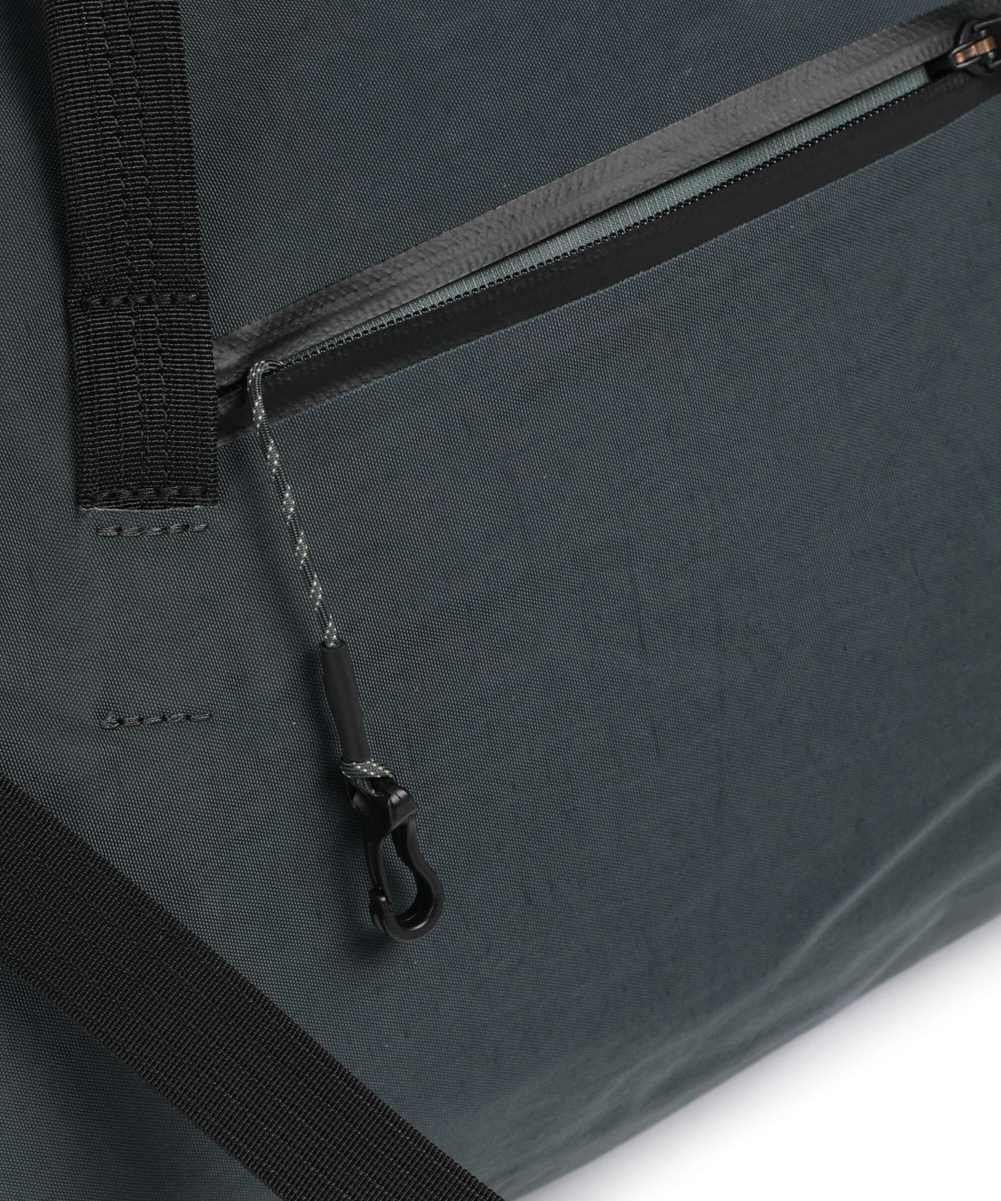 Bellroy Venture 40 Ready Weekend bag deep ocean