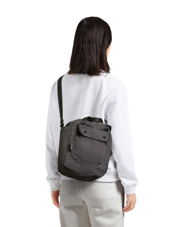 Bellroy Cinch 9 Bucket bag lilachaze